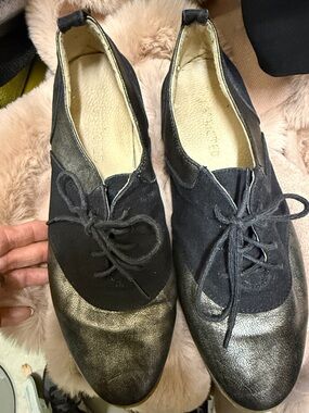 Restricted Women's Black Metallic Lace-Up Oxford Flats